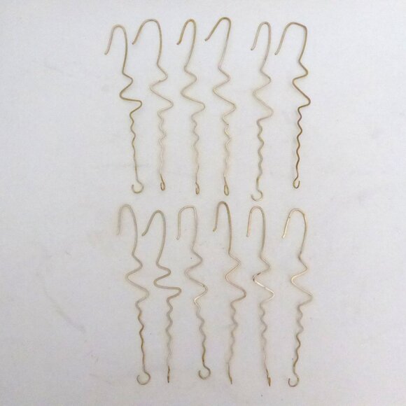 VINTAGE 6.25” SOLID BRASS CHRISTMAS TREE ORNAMENT HANGER LOT OF 12 - Picture 1 of 7